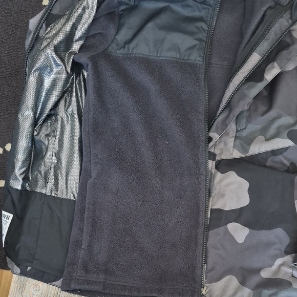 Jacket - Picture 7 of 10